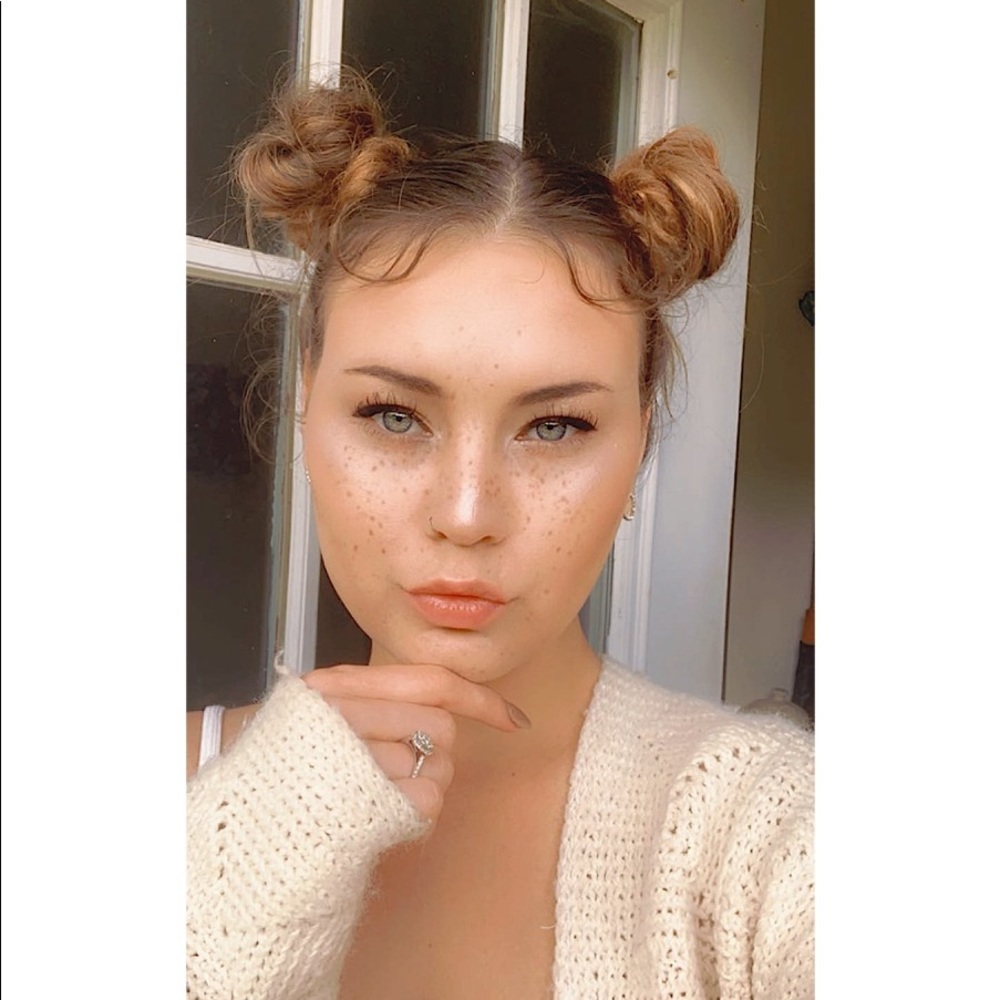 Meet your Posher, Kristina